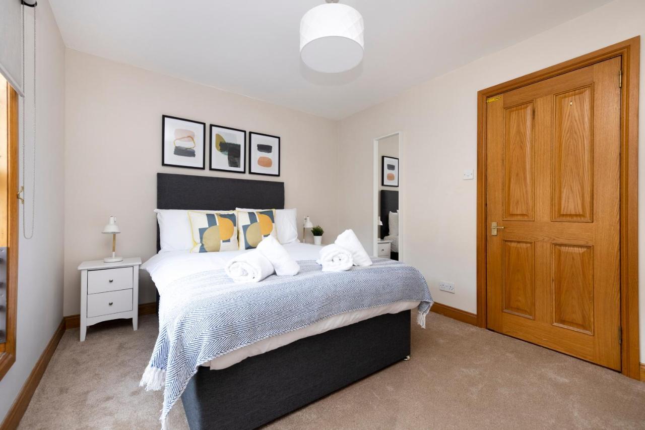 Joivy Bright And Cosy Flat Near The Scotland Gallery Edinburg Exteriör bild